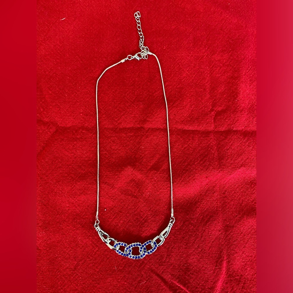 EUC silver and blue gemstone accent necklace 7.5 to 10 inches long,3”pendant